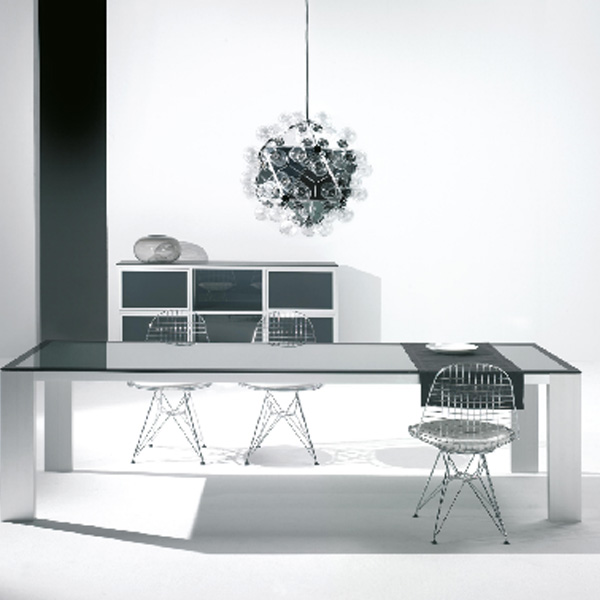 幻影 —— 现代极简风